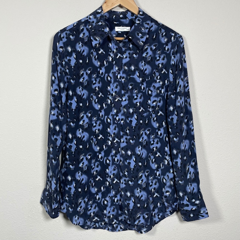 Equipment Femme Silk Shirt Women XS Blue Leopard Animal Print Button Down Q1830B